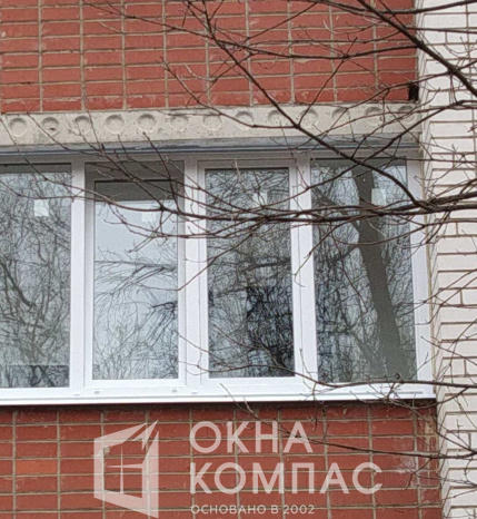 Фото объекта Остекление лоджии, установка четырехстворчатого окна